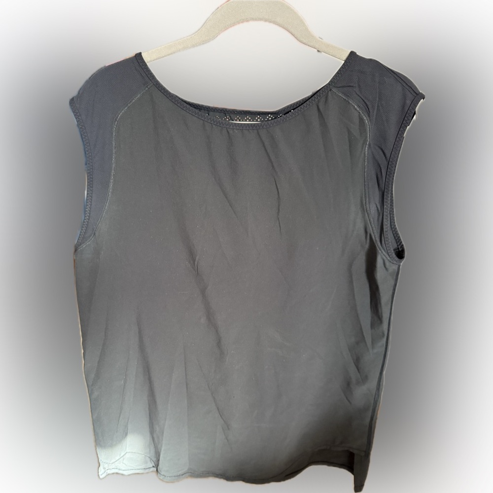 Lululemon Black Sleeveless Top size 10